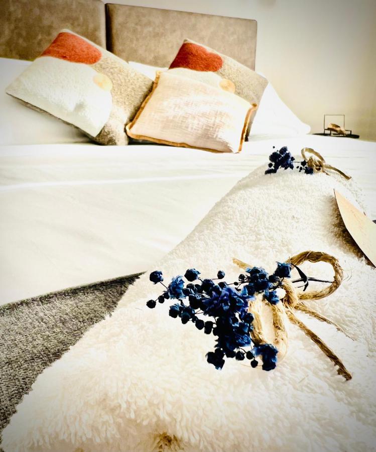 Bed and Breakfast Lucentum à Prato  Extérieur photo